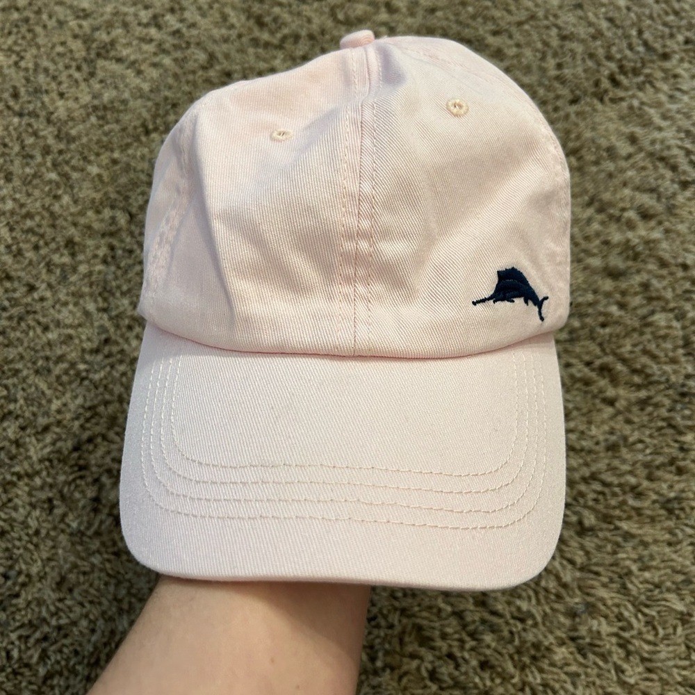 Women’s Tommy Bahama pink hat